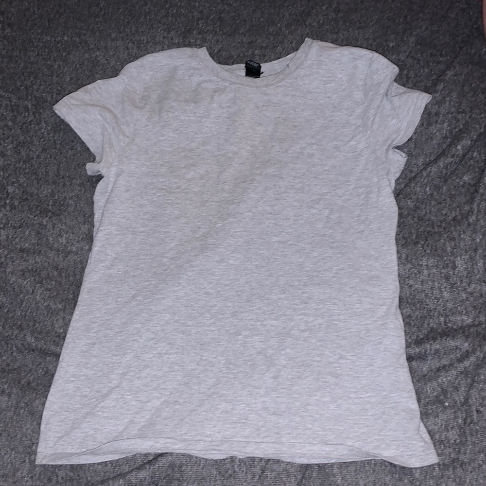 Women’s fitted tee